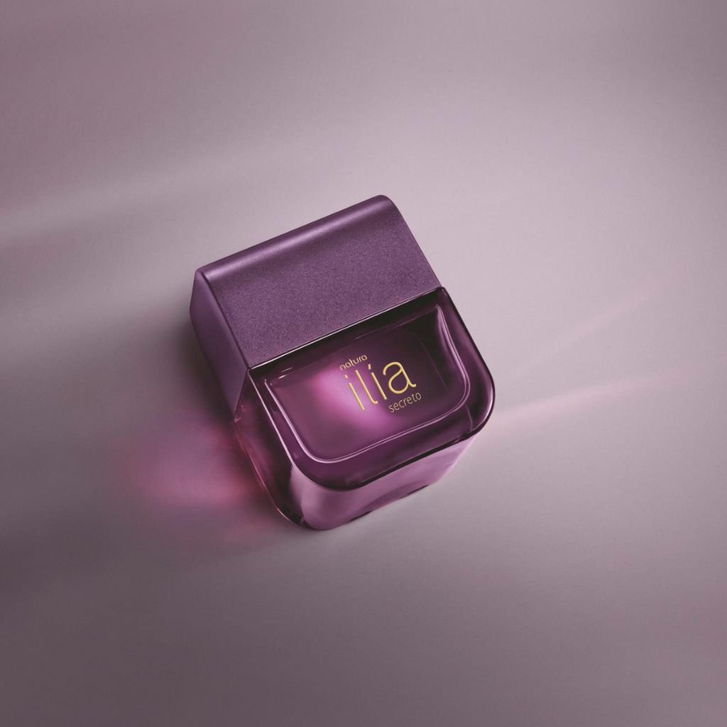 Perfume Ília Secreto.